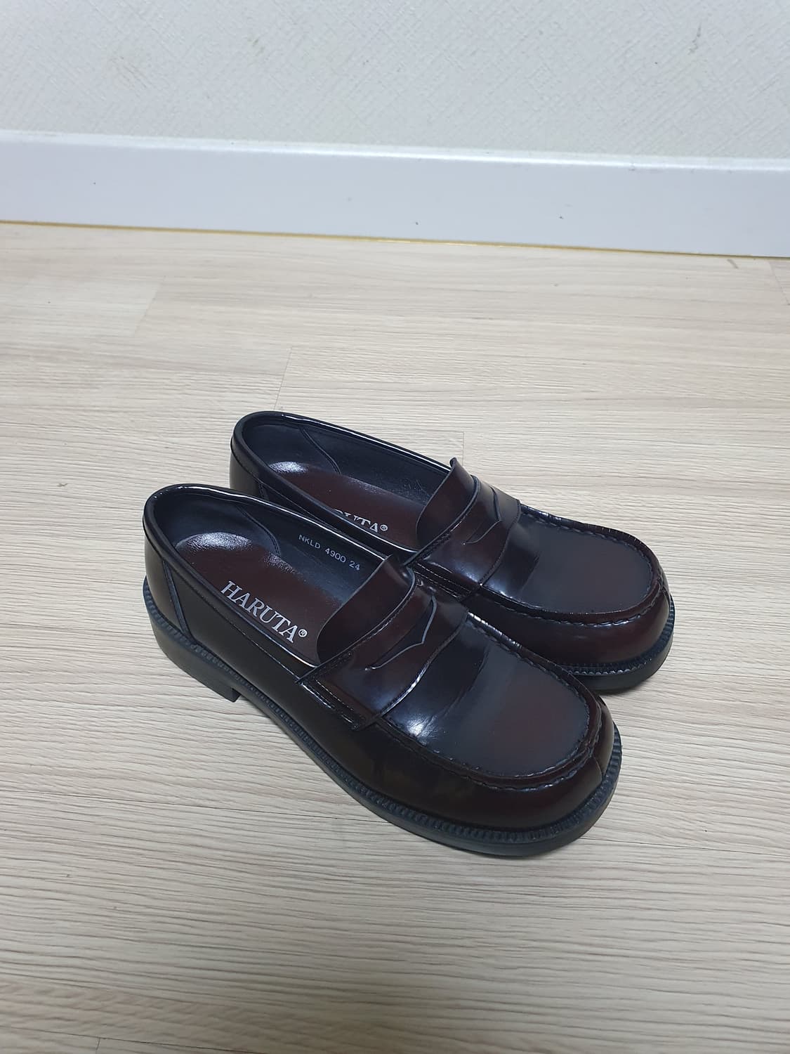 하루타 여성 버건디 로퍼 240 상품이미지2