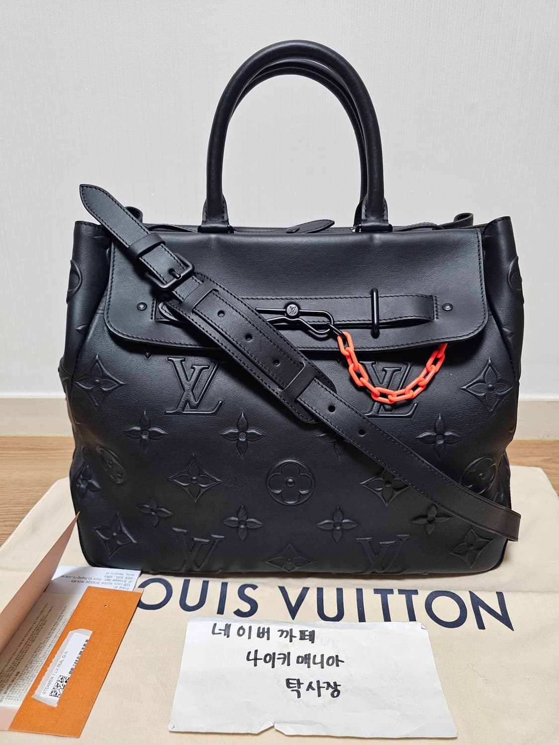 루이비통 버질아블로 엠보싱 입체 키폴 토트백 주황체인 (새상품) 상품이미지4