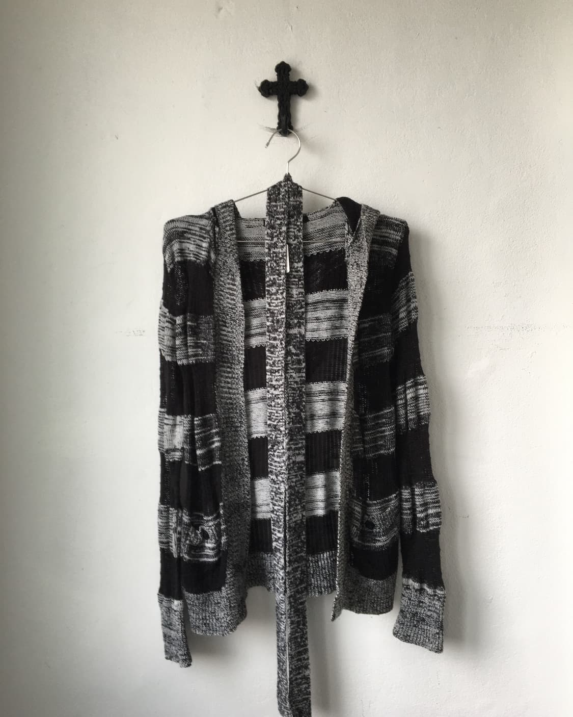 Tied stripe pattern hood cardigan 상품이미지2