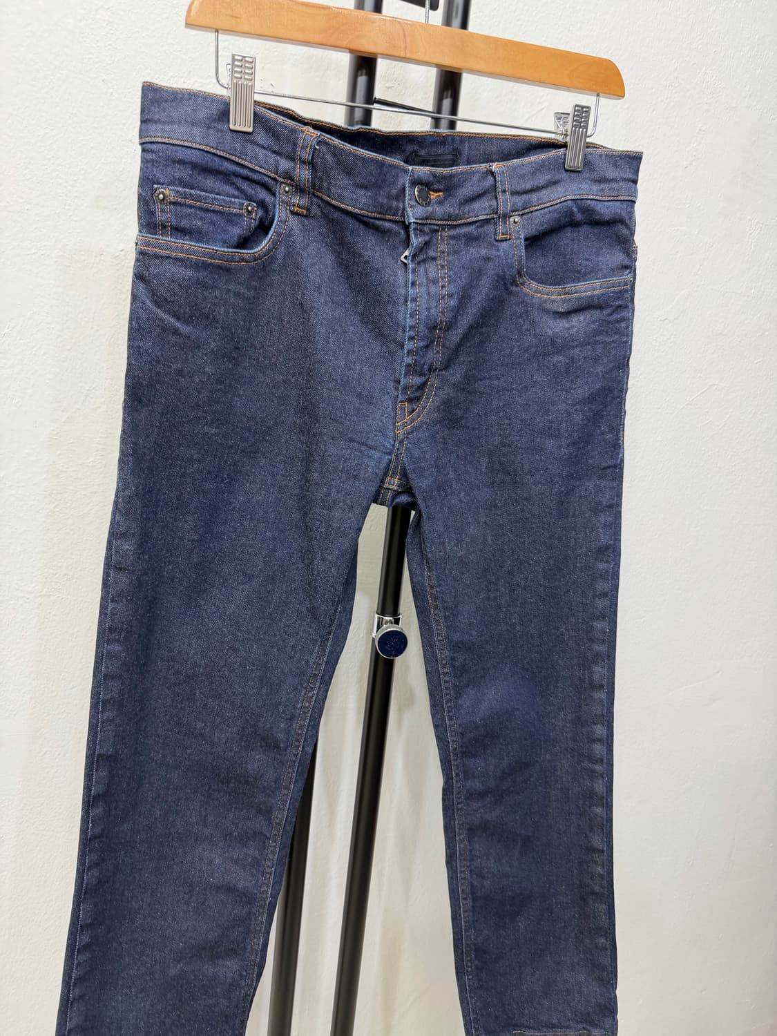 정품) 프라다 타이트핏 로고 데님 청바지 32 상품이미지2