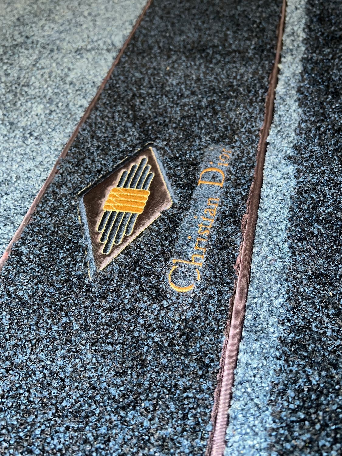 90s Christian Dior Decorative Accent Rug 상품이미지3