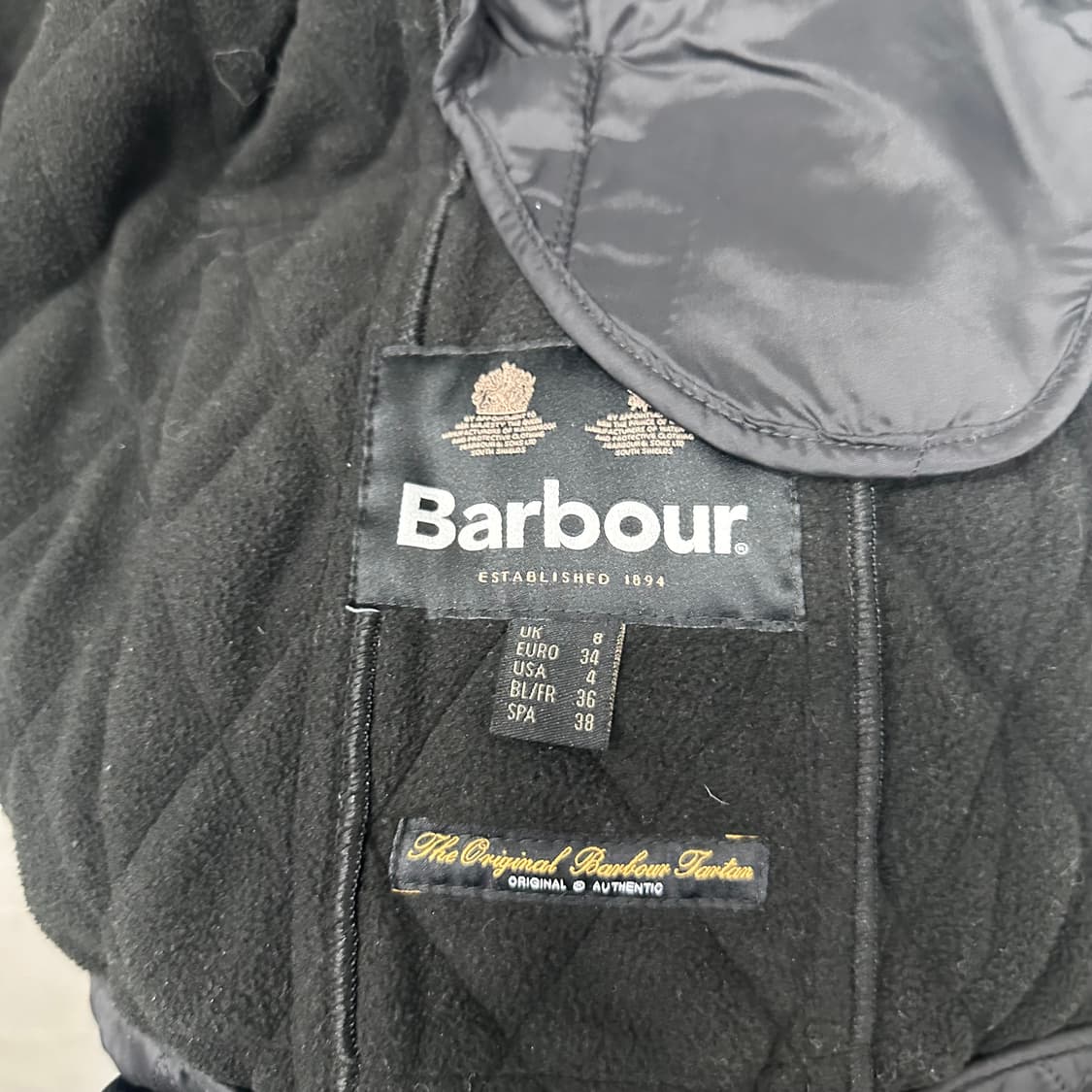 바버 비드넬 폴라 퀄팅자켓 상품이미지5