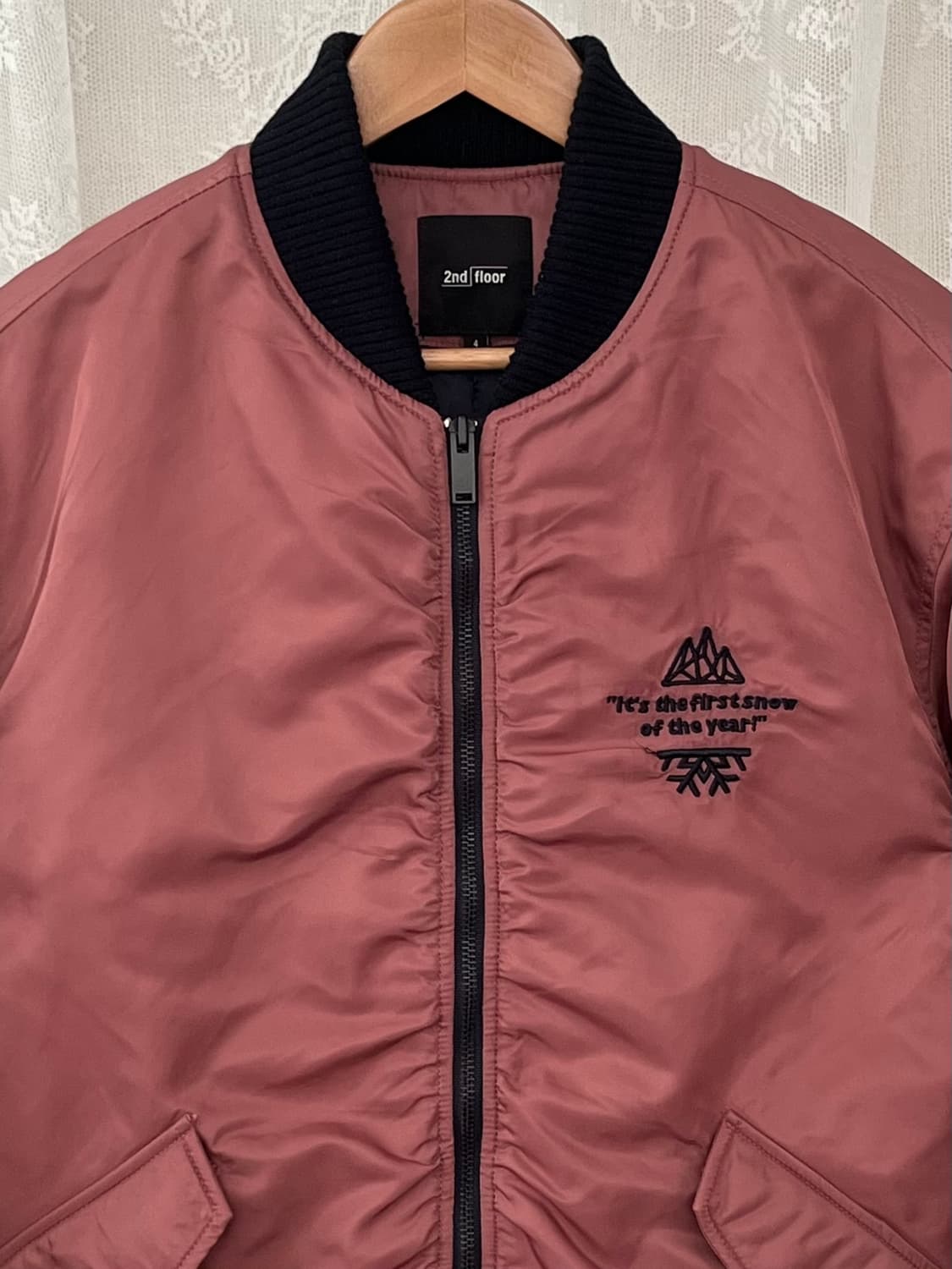 66) 한섬 세컨플로어 항공 점퍼 패딩 상품이미지4