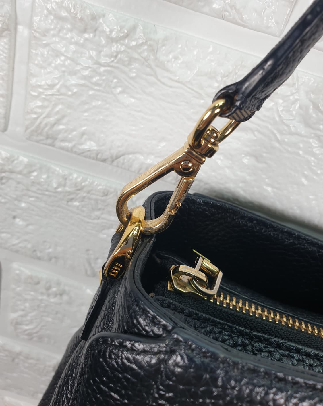 닥스 DD로고 소가죽 숄더백 상품이미지6