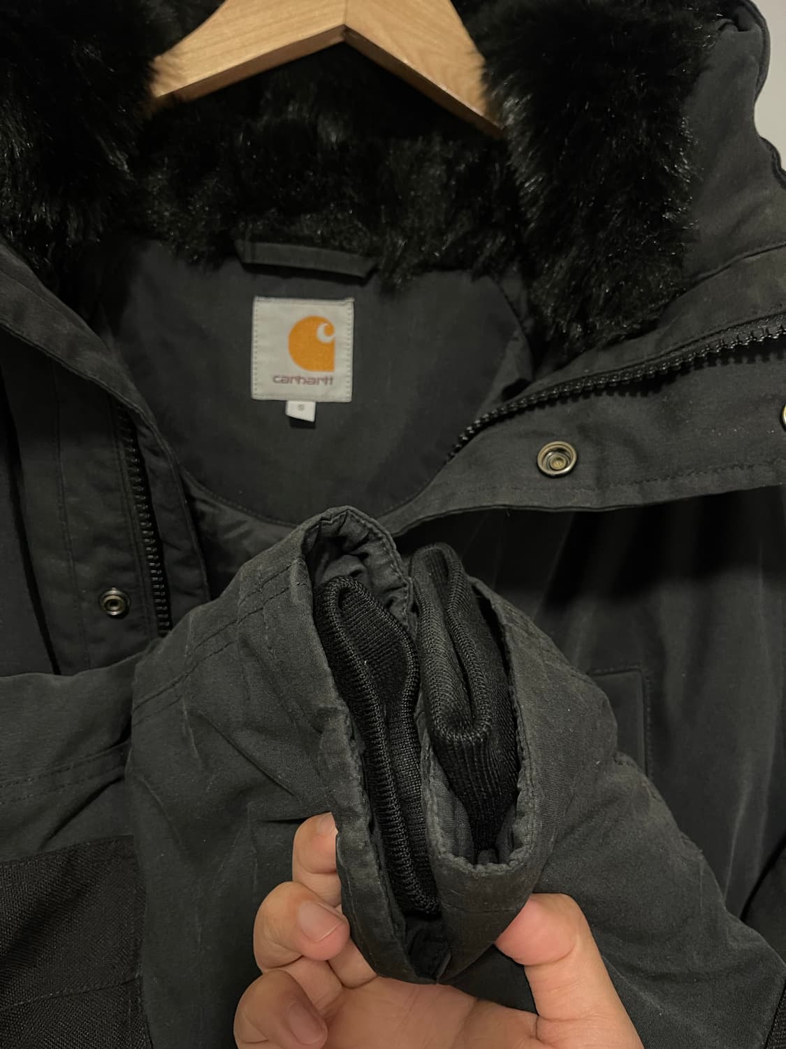 칼하트 트래퍼 파카 블랙 S 상품이미지5