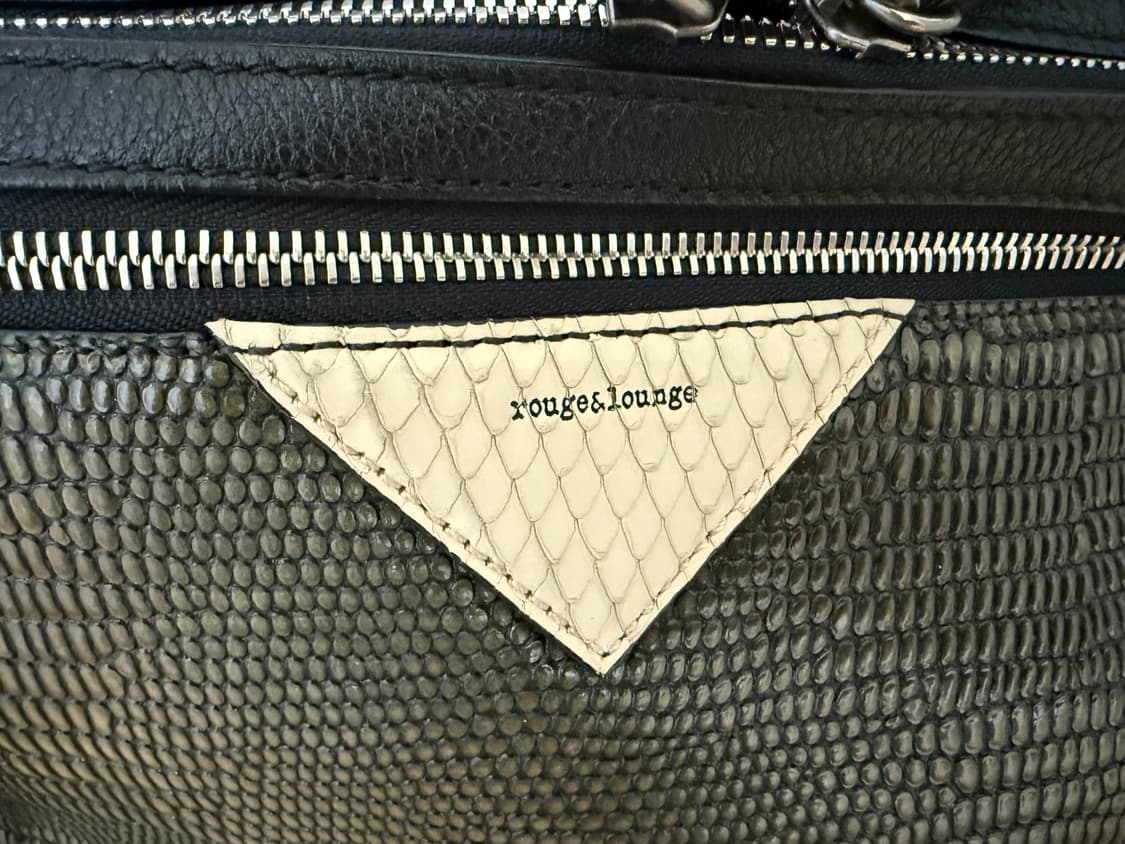 루즈앤라운지 토트백 크로스 숄더 카키 뱀피패턴 상품이미지3