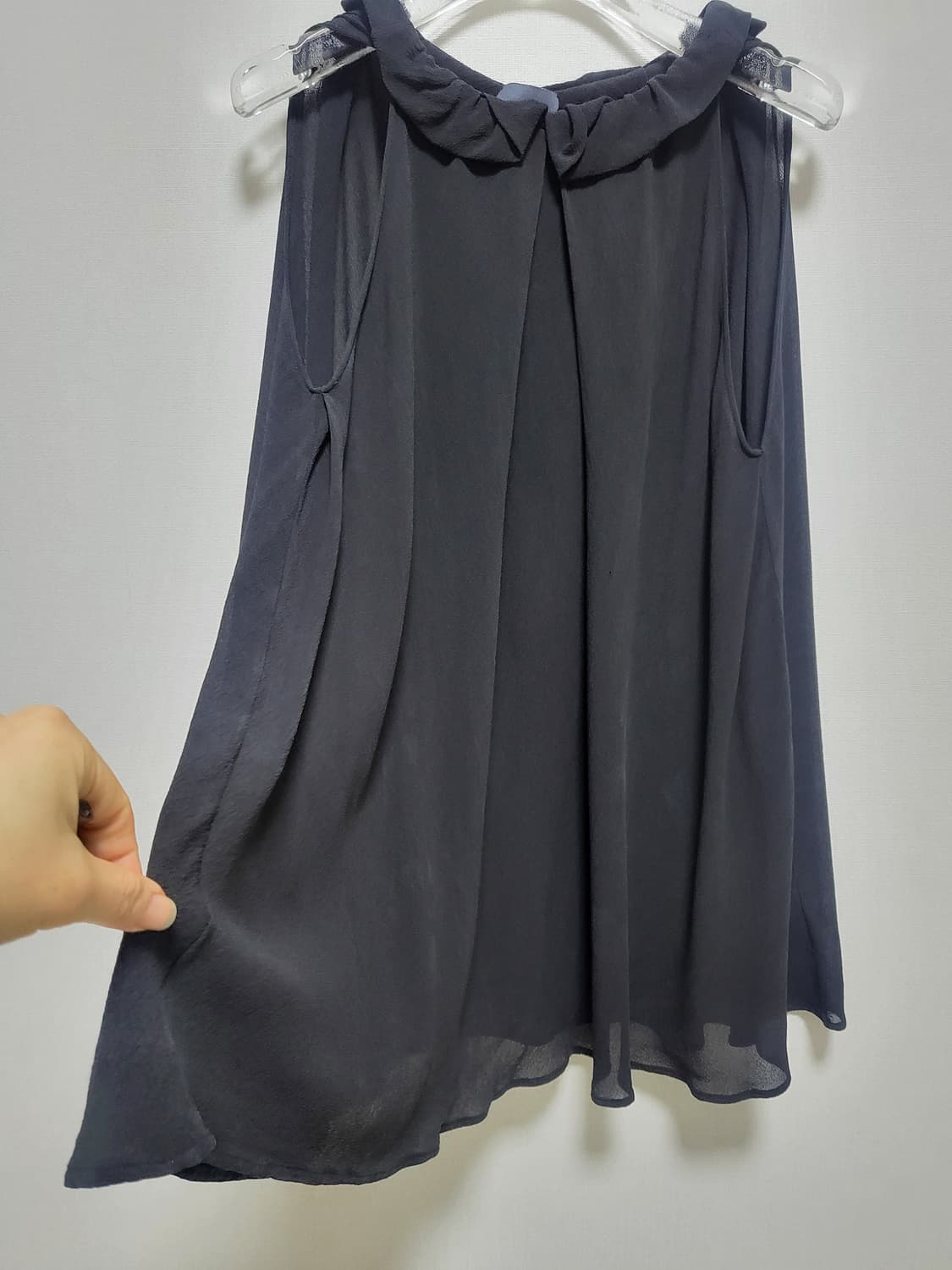 우아한 (정품)Fendi 펜디 실크100%셔링 블라우스 상품이미지5