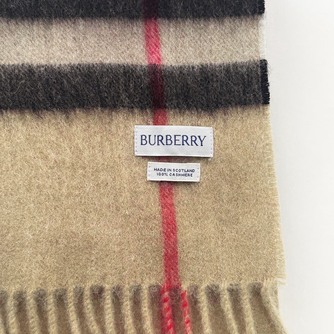 버버리 신형 체크 캐시미어 머플러 상품이미지2