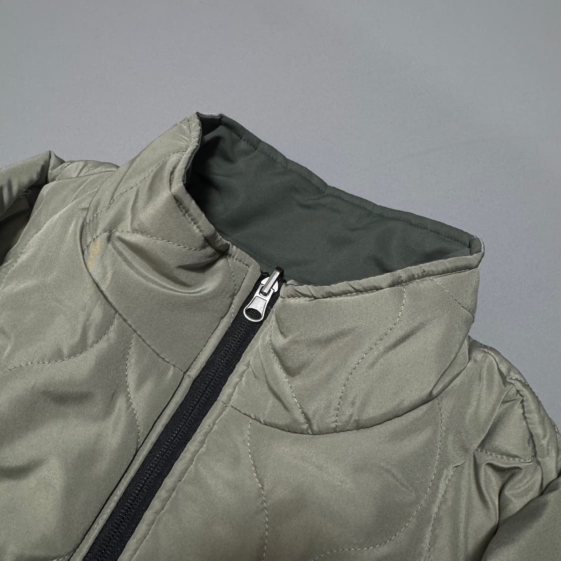 s.satisfaction 올리브컬러 리버시블 퀄팅 집업 자켓 상품이미지3
