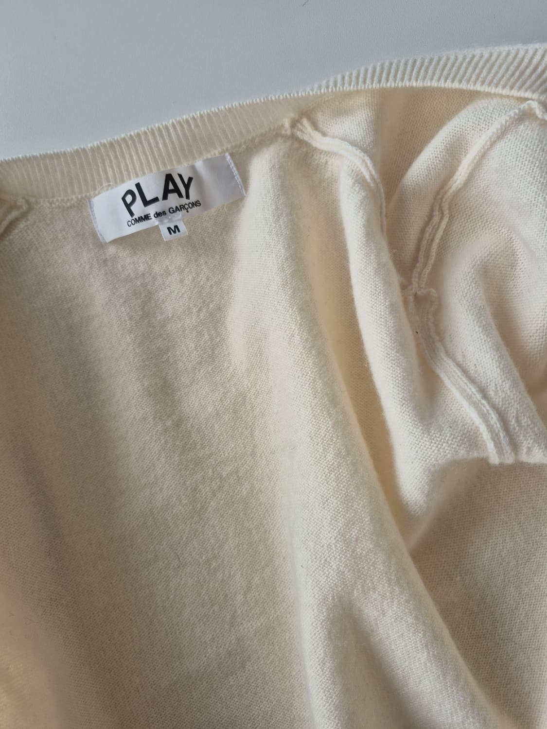 꼼데가르송 하트와펜 가디건크림(정품M) 상품이미지5