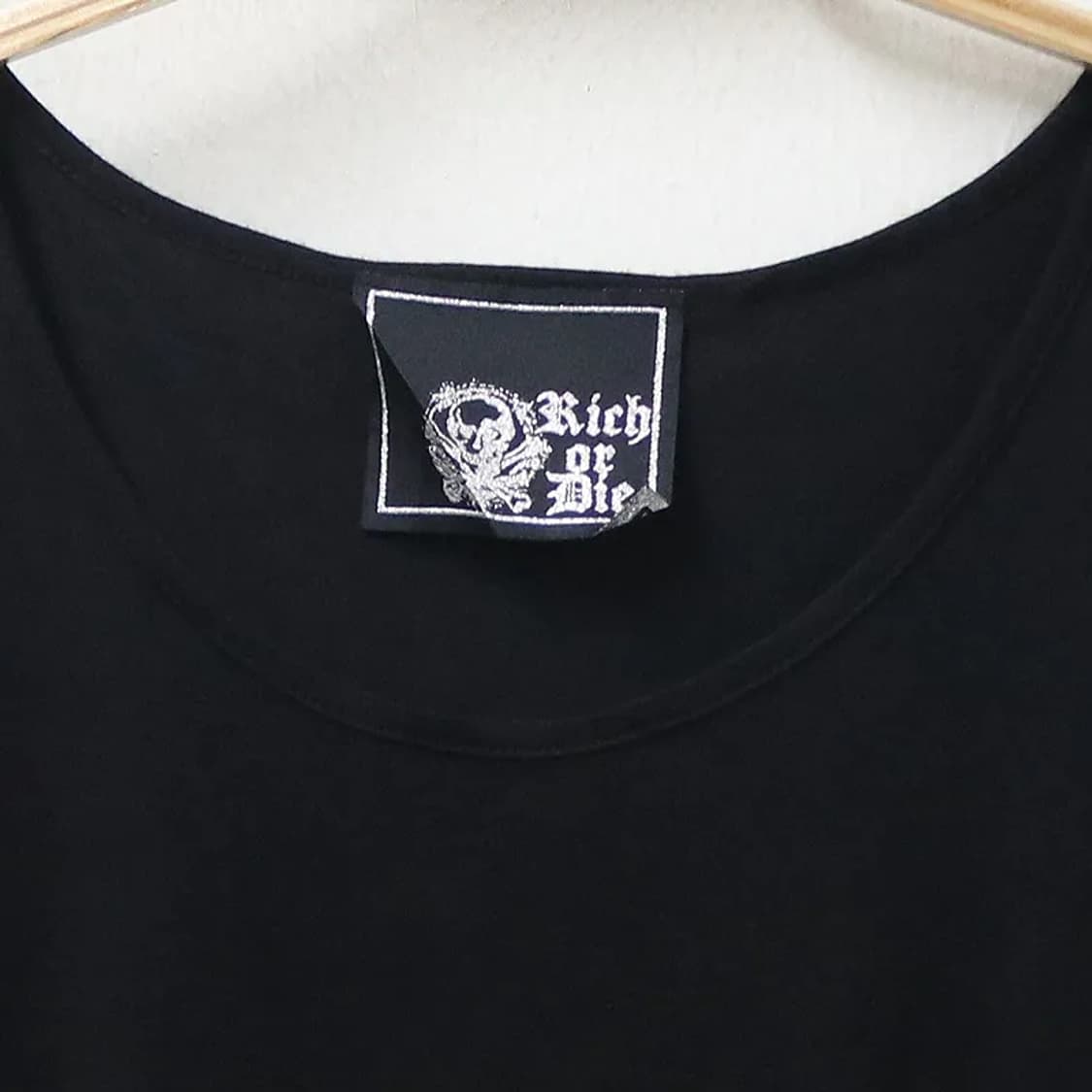 [미사용품] RICH OR DIE 언발 긴팔 티셔츠 66630 상품이미지5