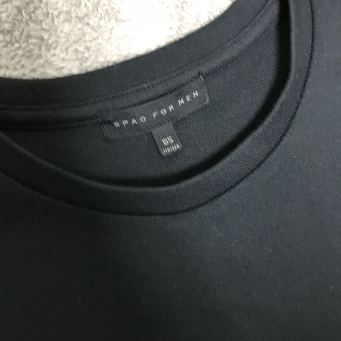 스파오 밀라노 긴팔 티셔츠 95사이즈 블랙 상품이미지4