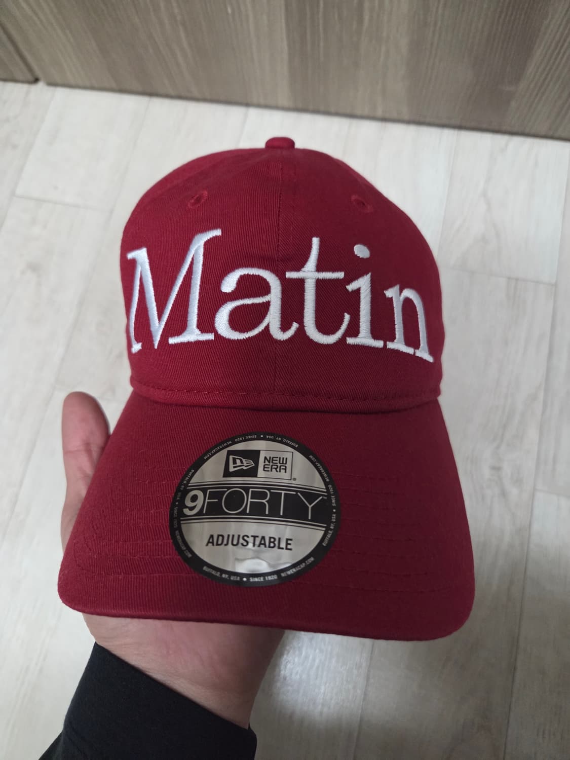 뉴에라 마뗑킴 베이직 언스트럭쳐 볼캡 레드 상품이미지1