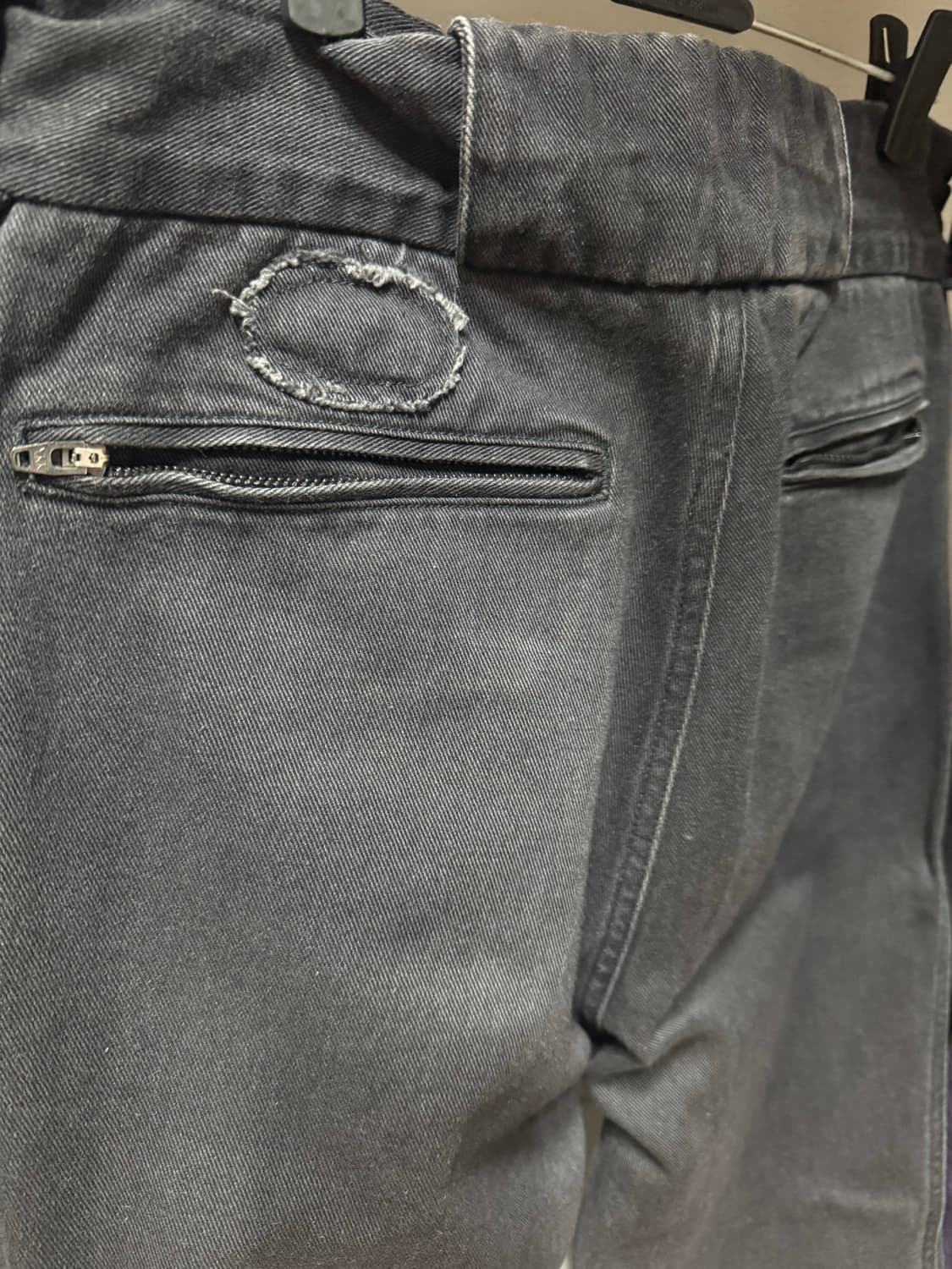 [2] comoli 코튼 트윌 라이더 팬츠 상품이미지2