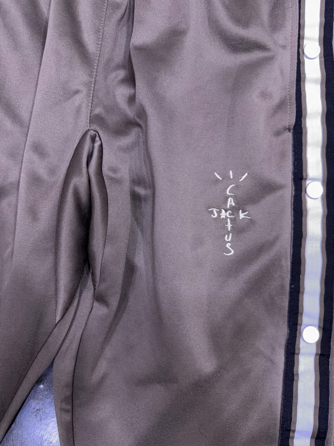 나이키 조던 x 트래비스 스캇 MJ 스우시 트랙팬츠 팔라미노 M 상품이미지5