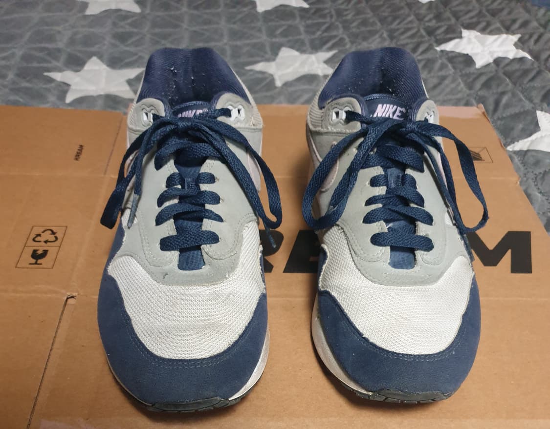 나이키 에어맥스1 풋볼 그레이 라일락 블룸 스니커즈 (280) 상품이미지3