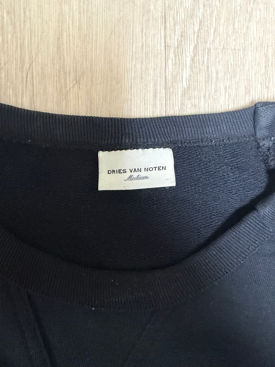 드리스반노튼 티 상품이미지2