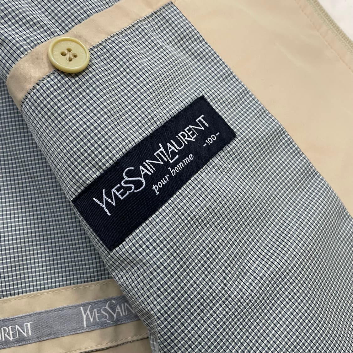 입생로랑 Ysl 로고 폴리쉘 블루종 자켓 베이지 상품이미지5