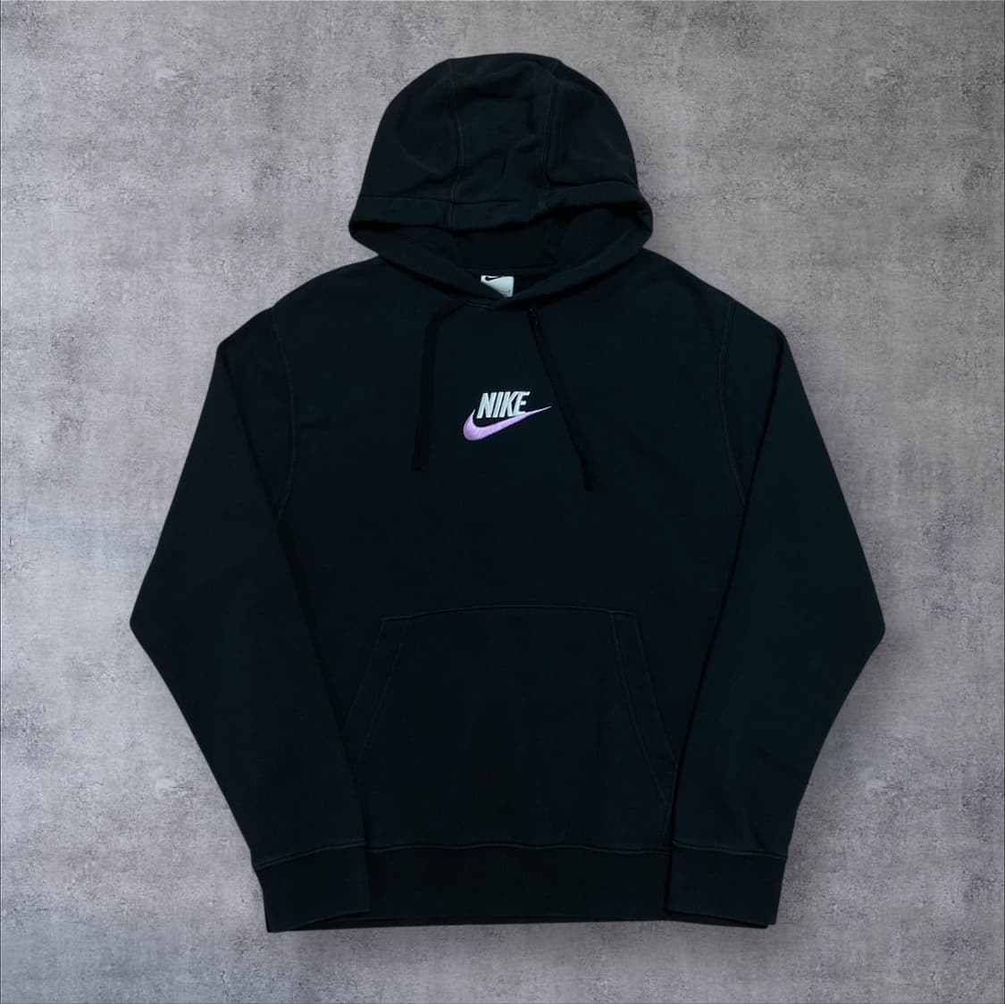 나이키 센터 로고 블랙 후드티 상품이미지1