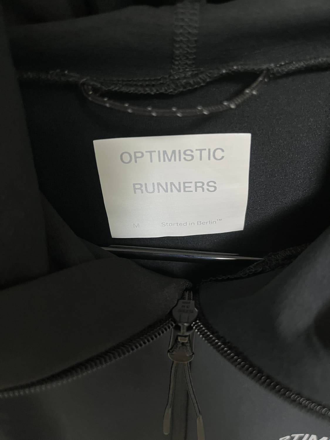 옵티미스틱 러너스 바라클라바 후디 상품이미지3