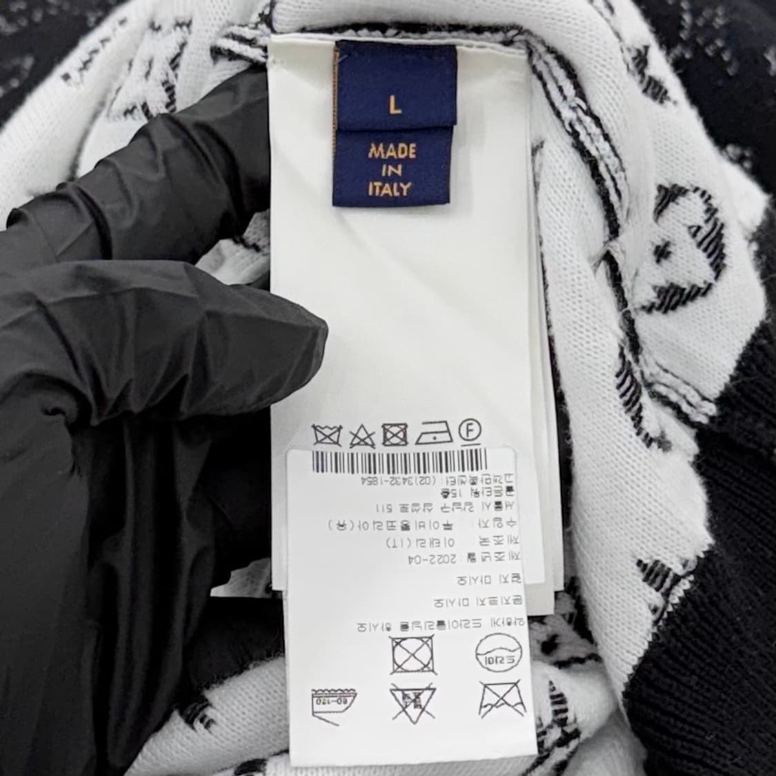 { L } 루이비통 그라데이션 니트 상품이미지4