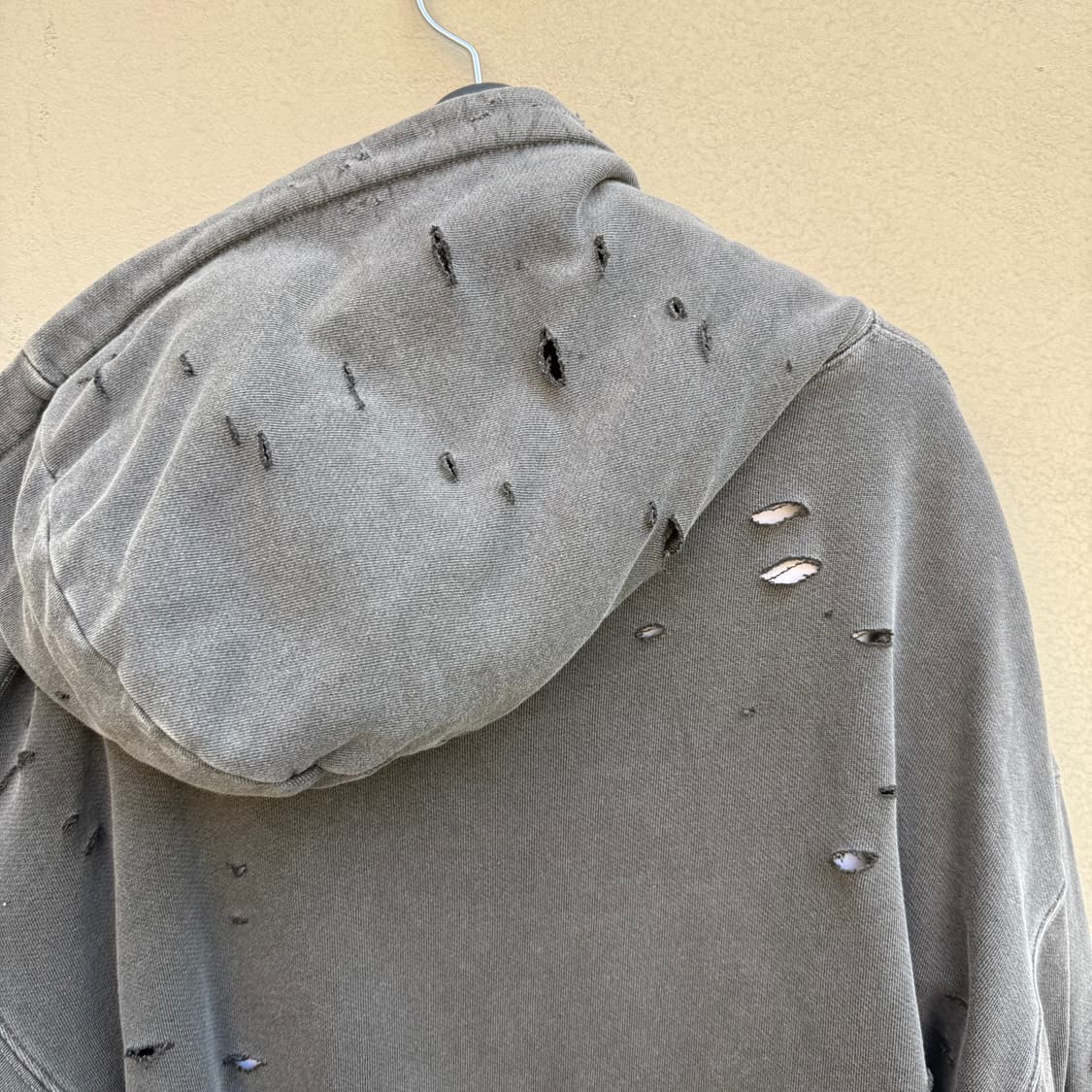 Distressed hoodie 상품이미지5