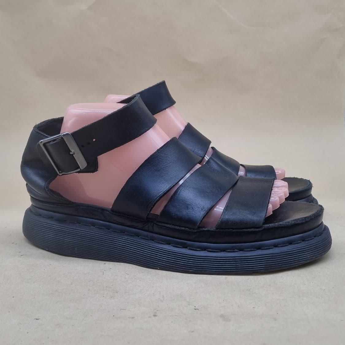 닥터마틴  클라리사 남성샌들 실사이즈 265 상품이미지1