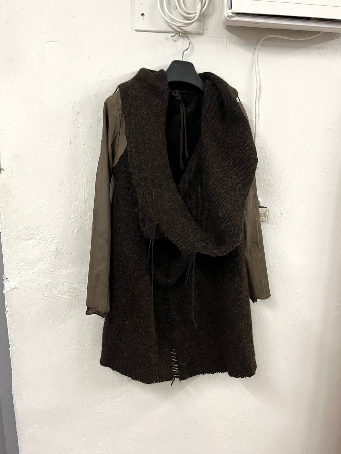 아이작 세럼 드레이프 알파카울 레더 드레스 상품이미지3