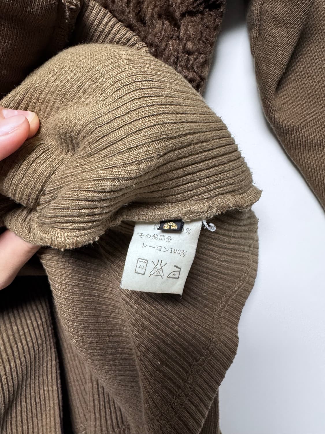 캐피탈 배색 퍼 가디건 상품이미지4