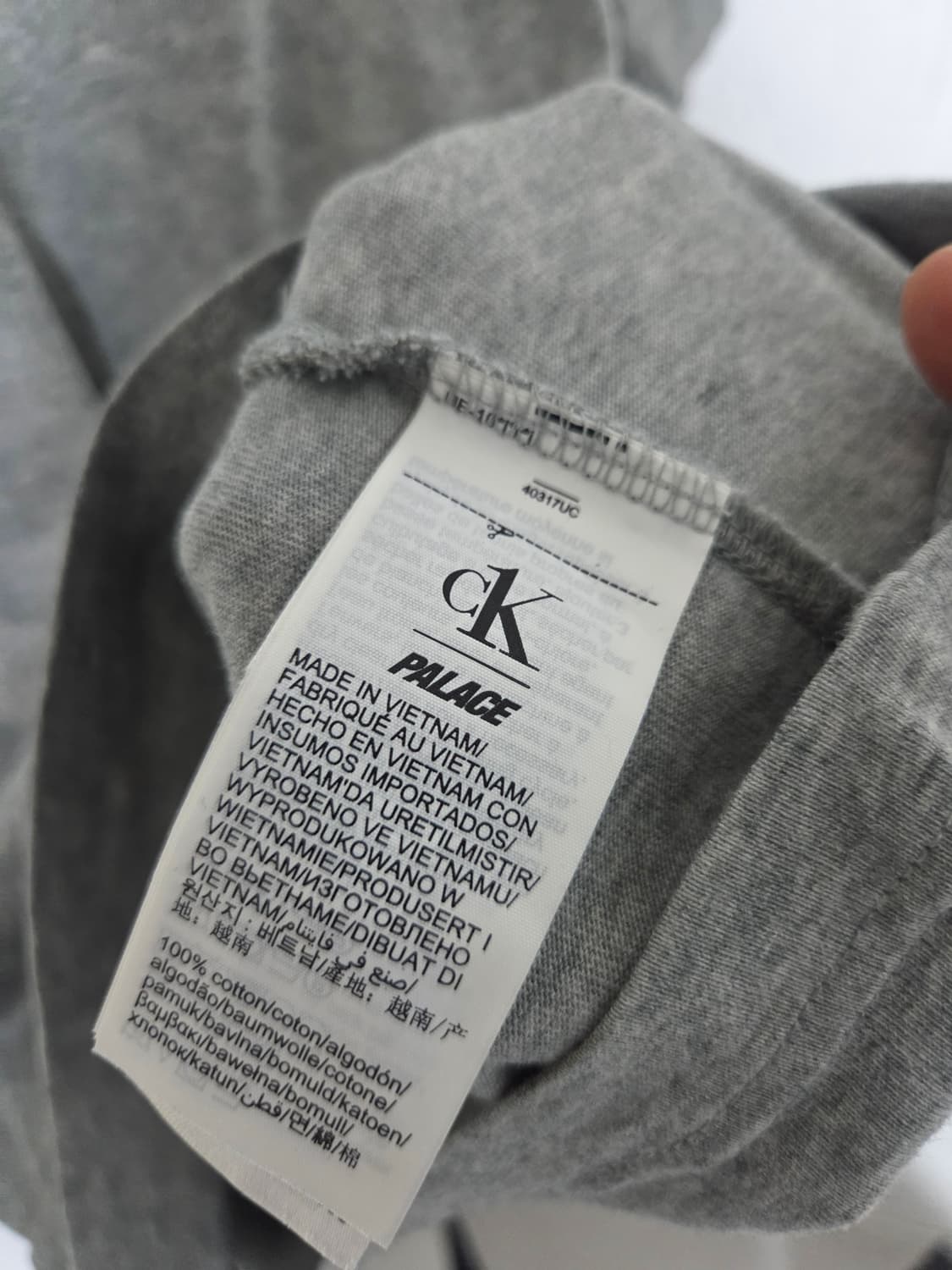 Palace × Calvin Klein 로고 티셔츠 상품이미지5