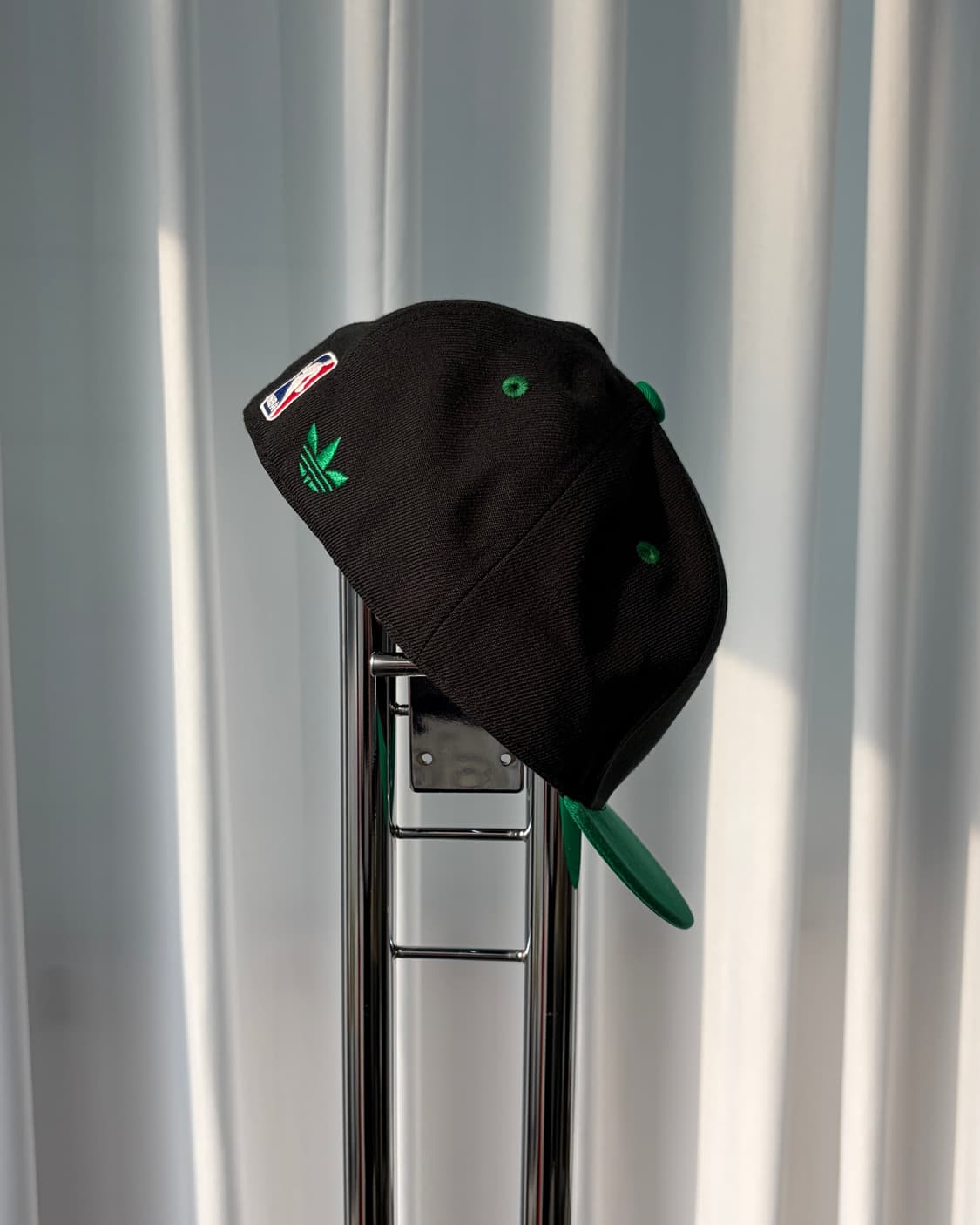 아디다스 x NBA 보스턴 셀틱 스냅백 모자 상품이미지4