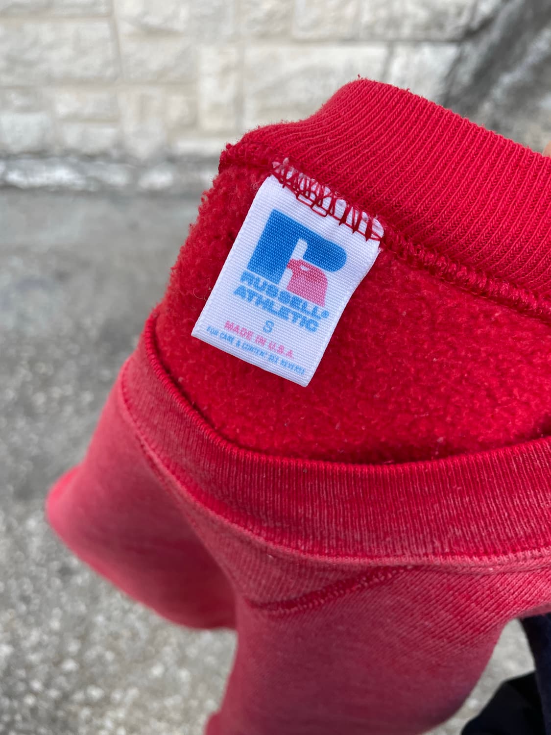 90s Russell Athletic faded sweatshirt 상품이미지3