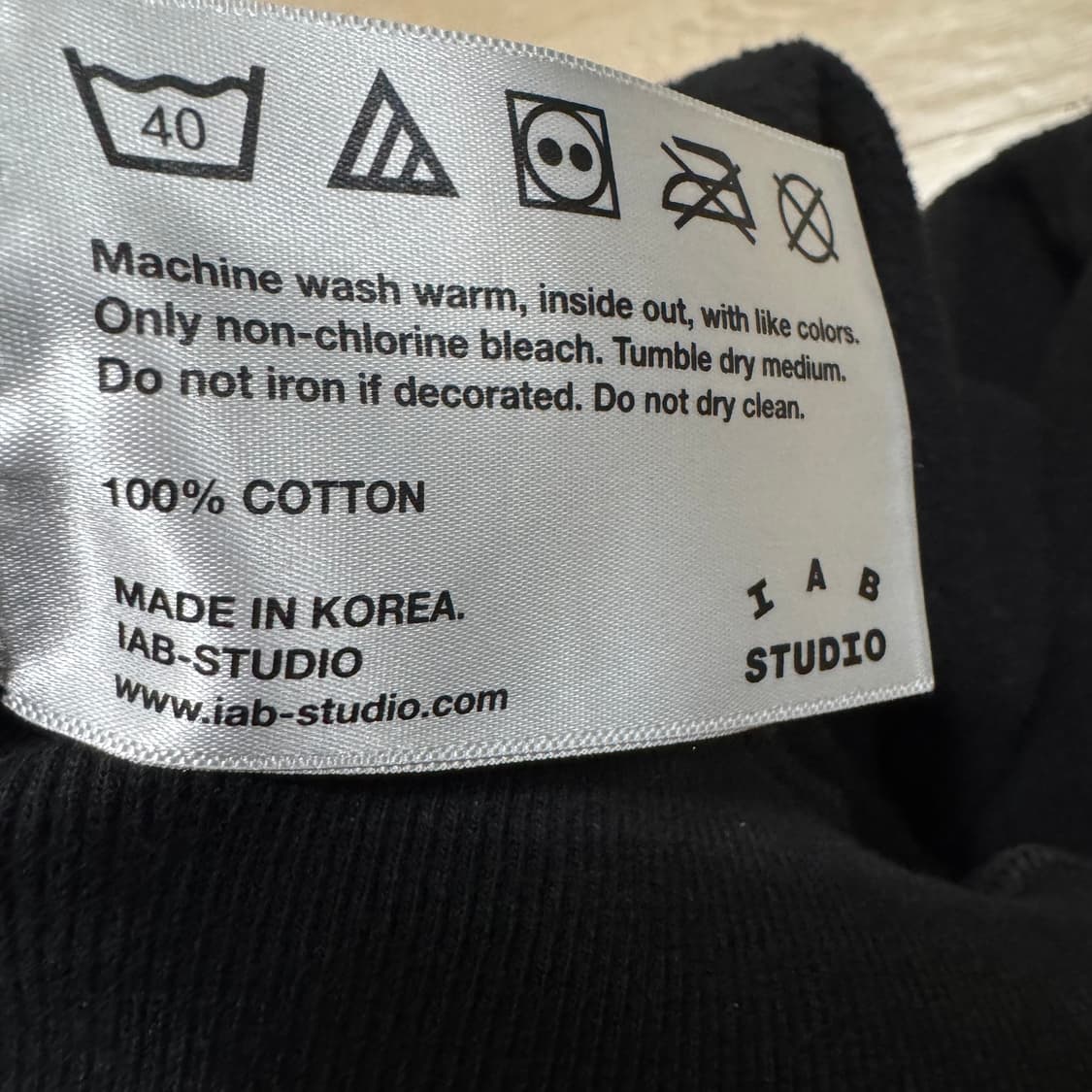 아이앱스튜디오 라운드 맨투맨 상품이미지6