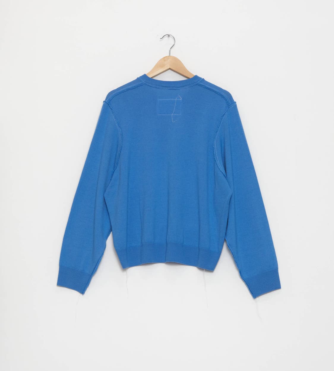 25SS 카미엘 포트젠스 프랑켄슈타인 브이넥 니트 블루 상품이미지2