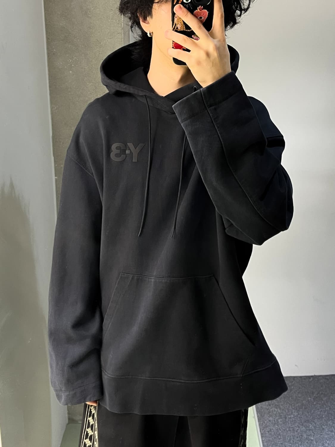 Y-3 클래식 로고 오버사이즈 후드티 상품이미지2