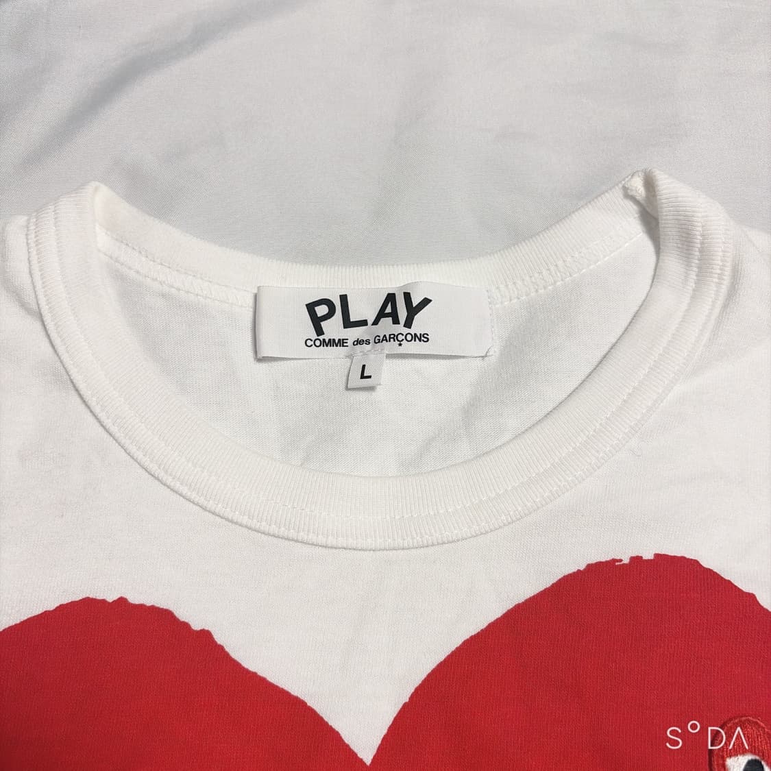 꼼데가르송 빅하트 반팔 티셔츠 화이트 L 상품이미지2