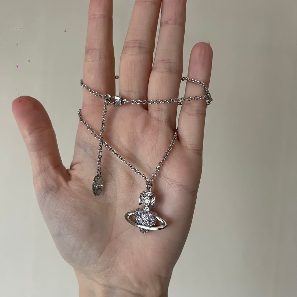 비비안웨스트우드 아그나사 바스 릴리프 네크리스 상품이미지5