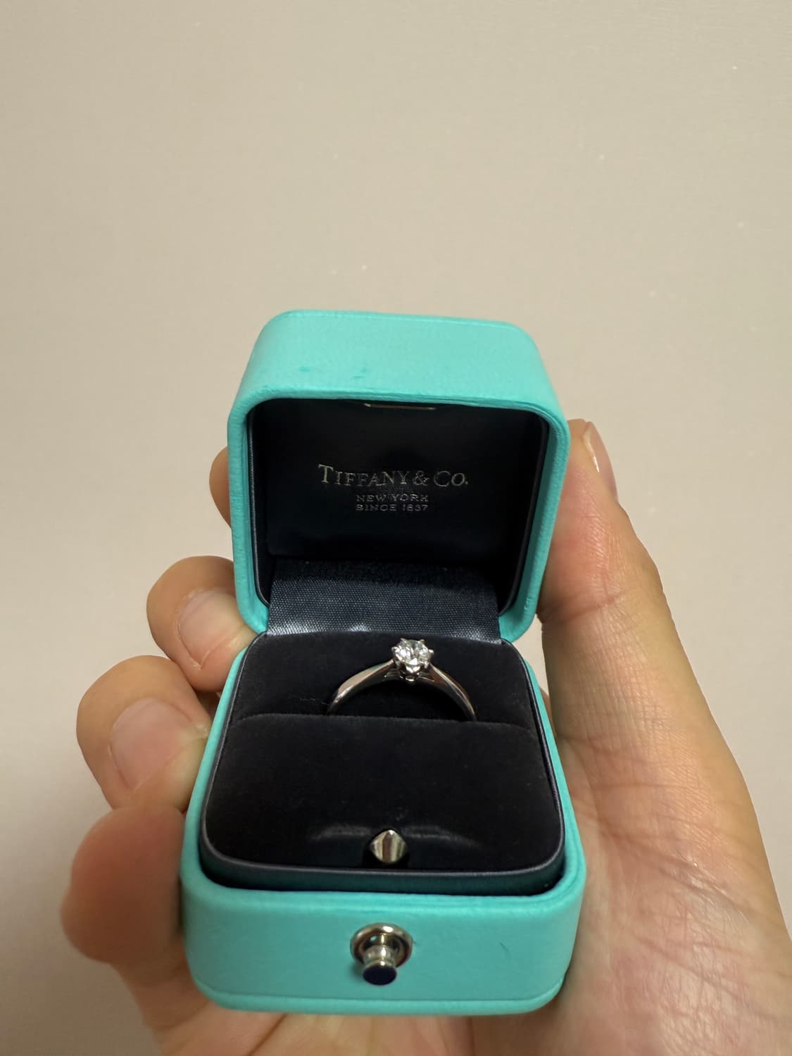 티파니앤코 반지 하모니 라운드 다이아 링  상품이미지3