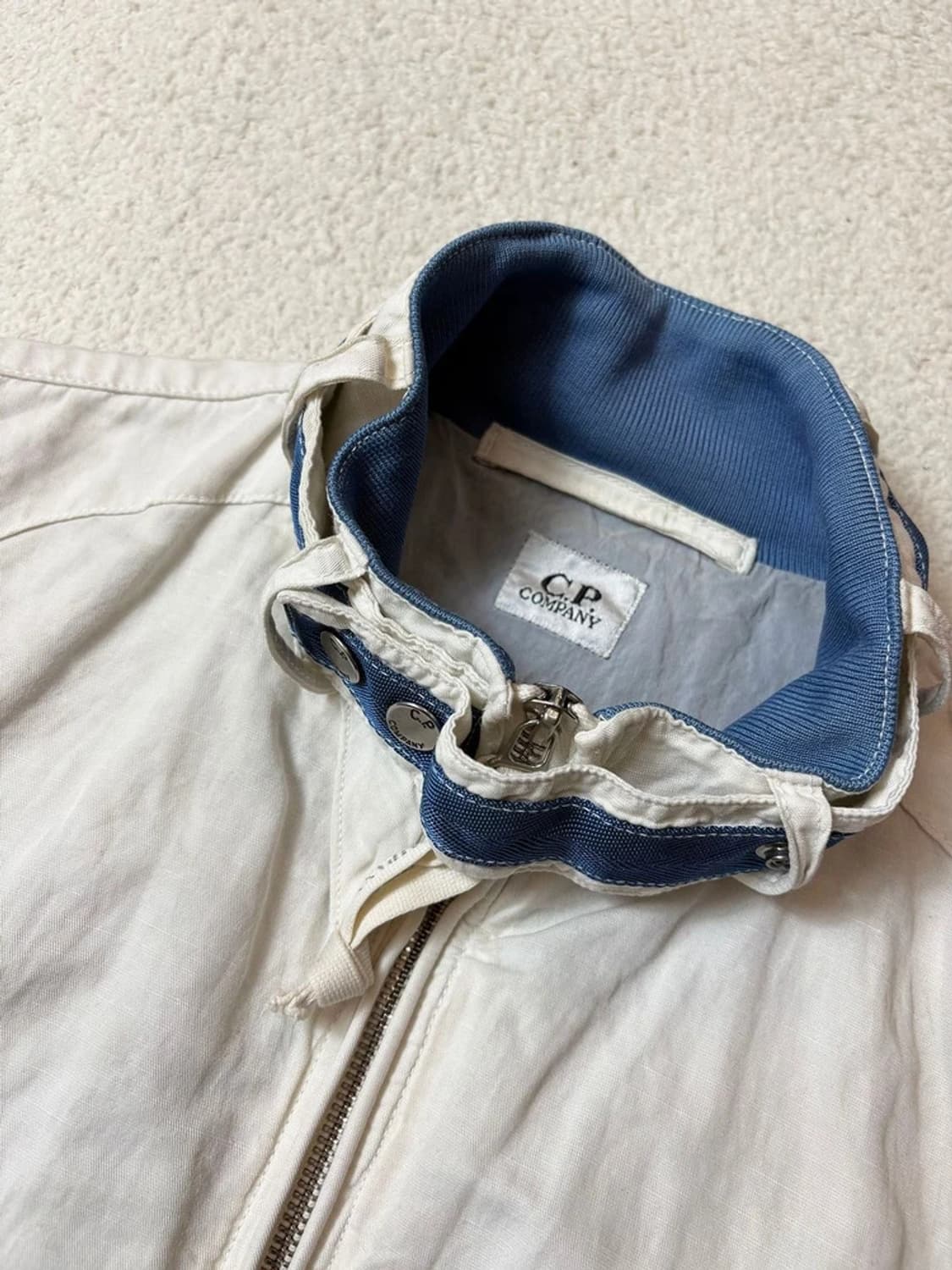 cp컴퍼니 00's 린넨 코튼 넥 벨티드 자켓 PN6842 상품이미지3