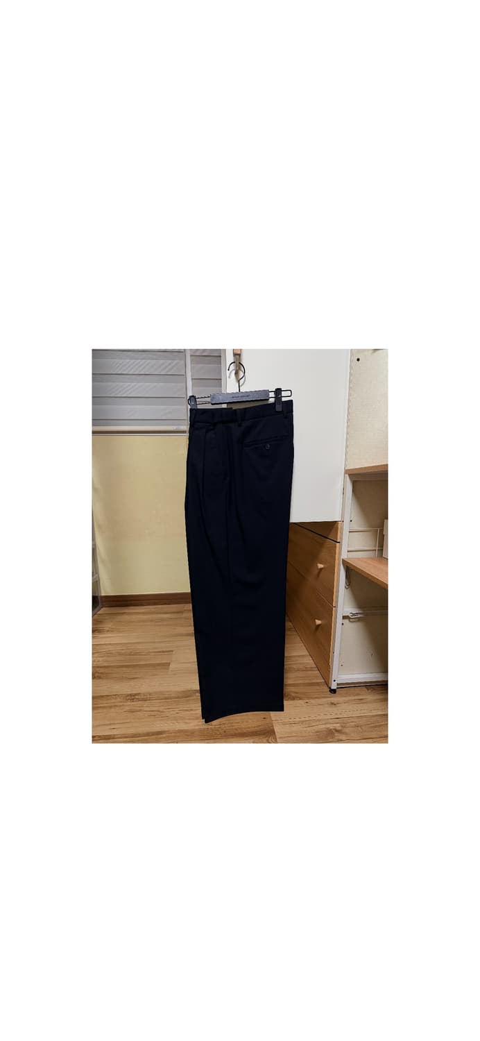 무신사 스탠다드 슈퍼 와이드 히든 밴딩 슬랙스 상품이미지3