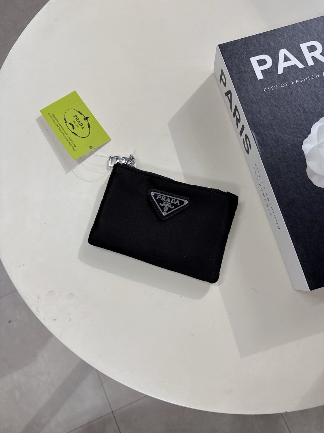 프라다 뷰티 파우치 상품이미지1