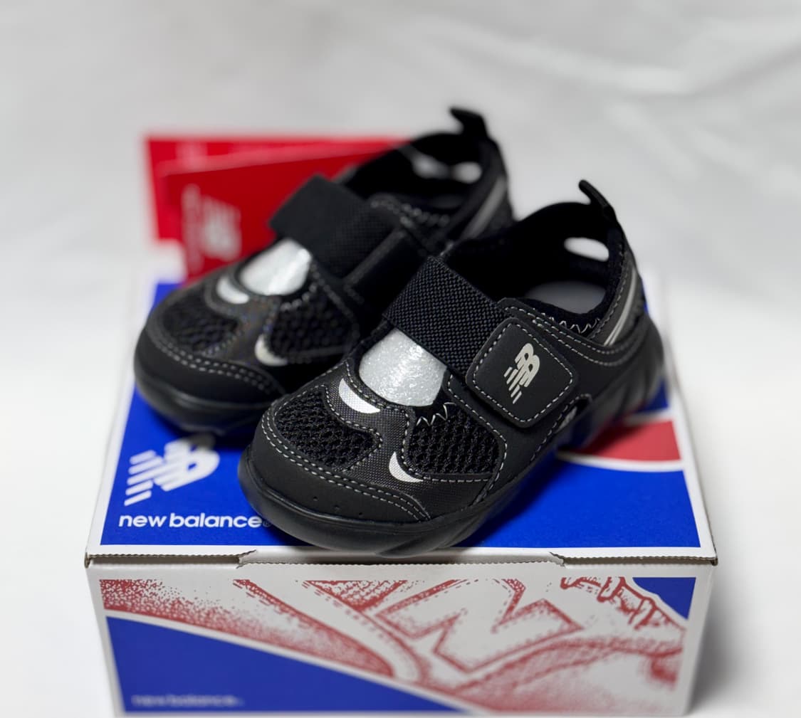 (TD) 뉴발란스 프리들 920 샌들 블랙 140사이즈 상품이미지1