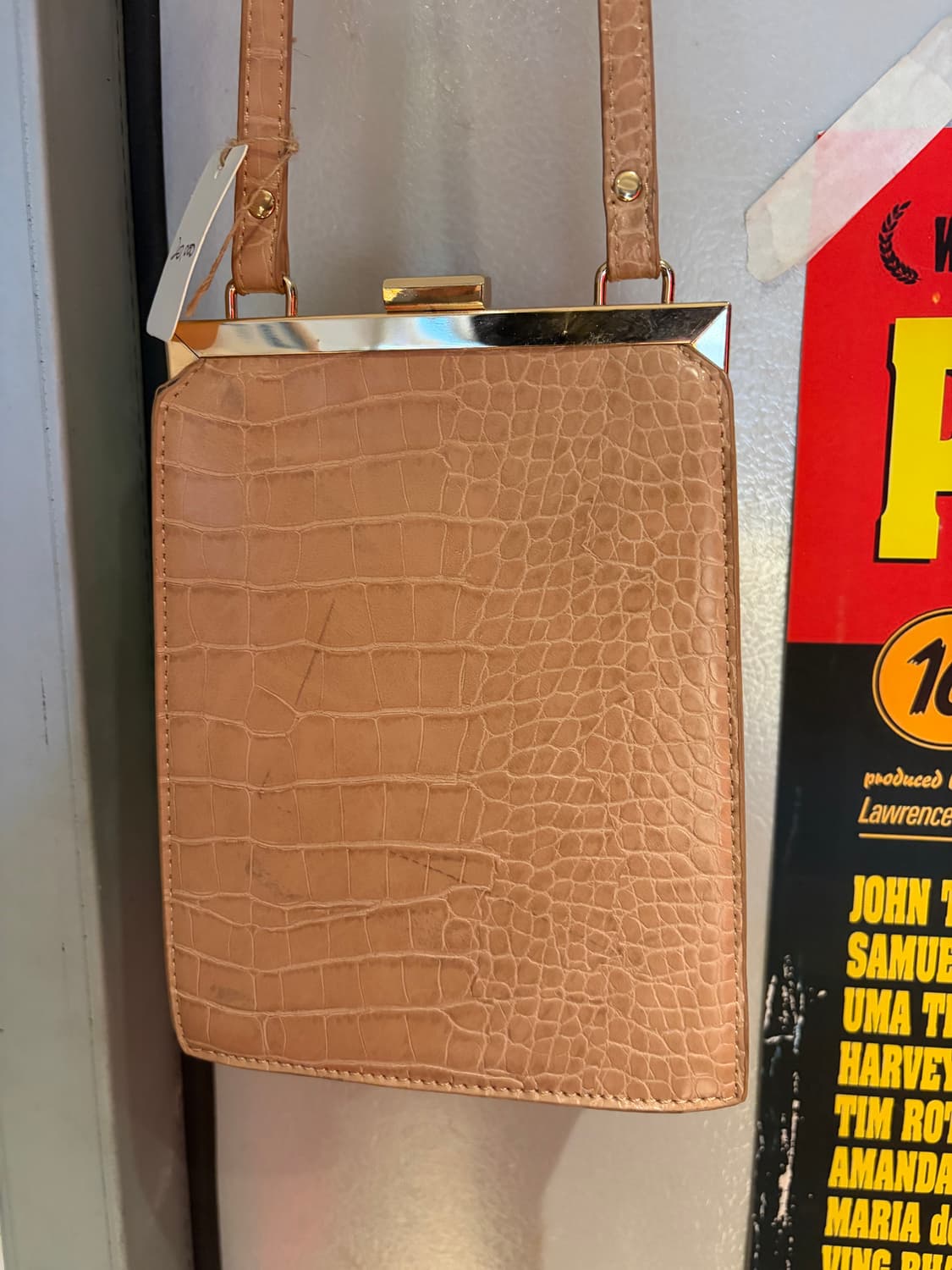 악어 패턴 베이지 메탈 크로스 미니백 상품이미지2