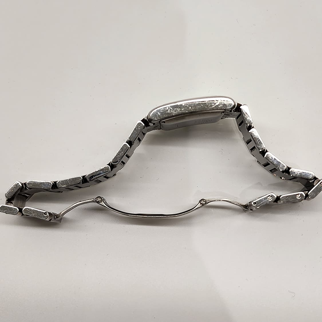 까르띠에 2302 탱크 프랑세즈 스틸 라지 상품이미지8