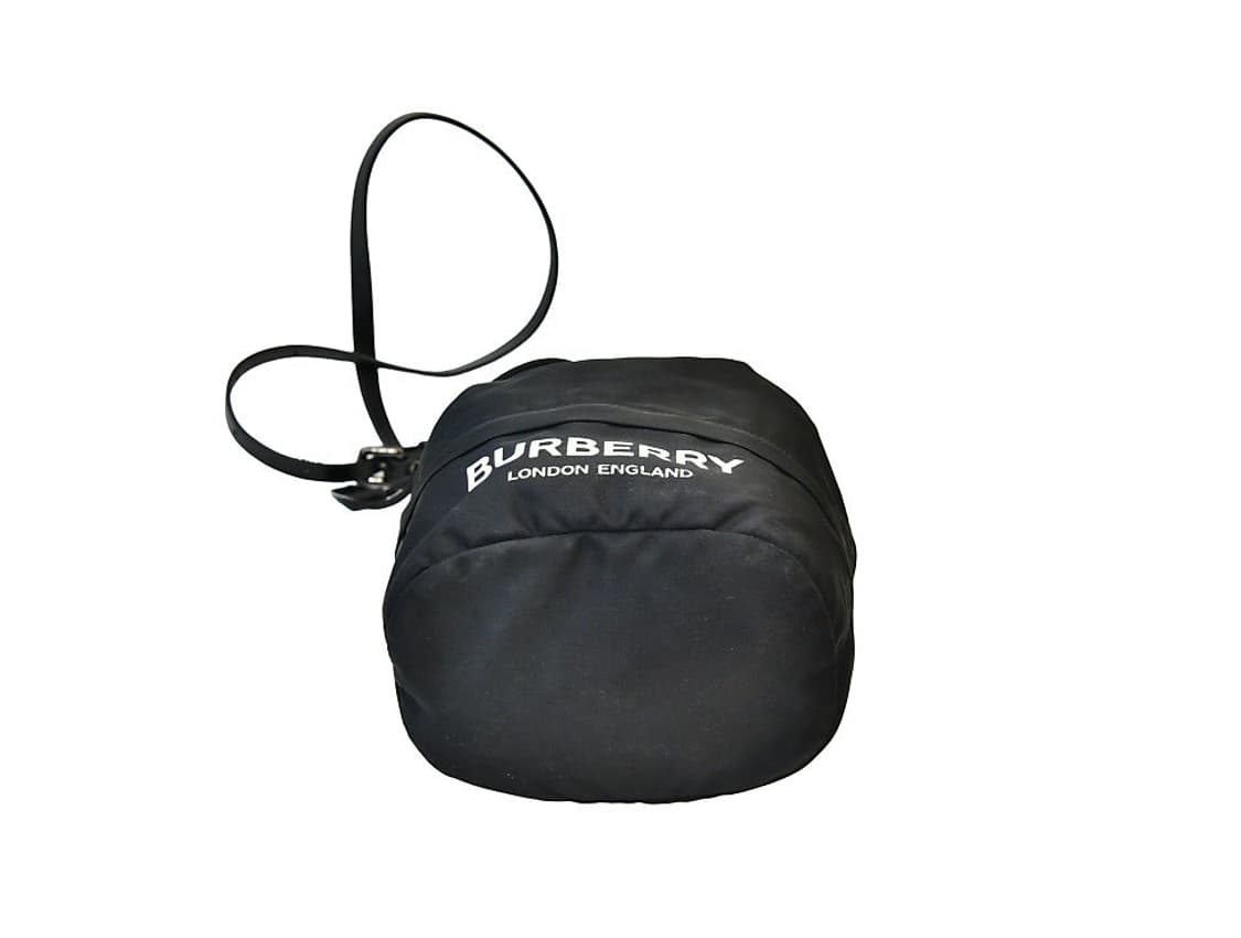 버버리 포이베 버킷 파우치(정품) 상품이미지5