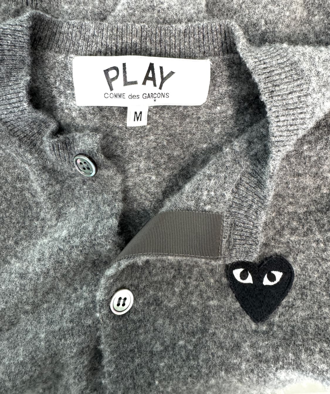 COMME DES GARCONS PLAY 꼼데가르송 그레이 라운드넥 울  상품이미지5