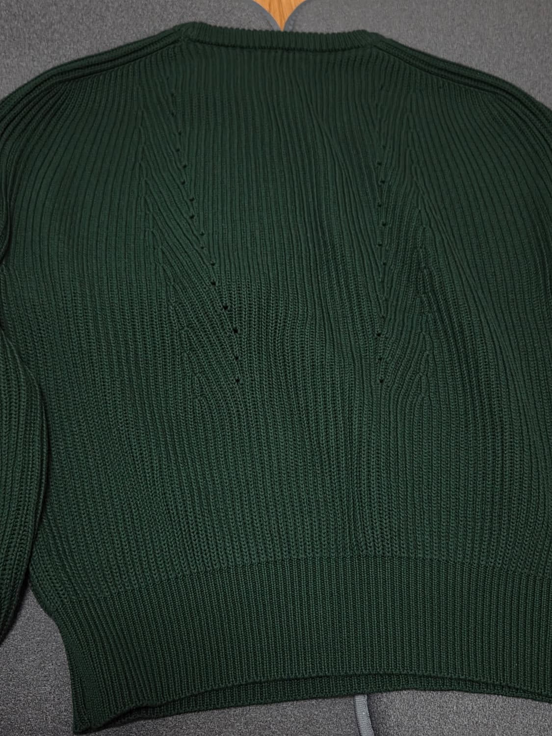 엘무드 딥그린 니트 44사이즈 상품이미지4