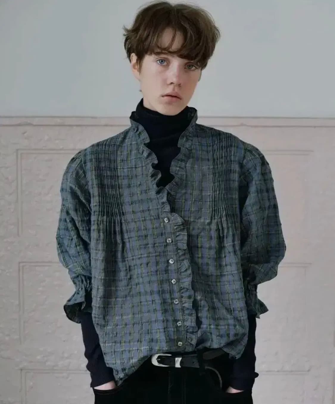 비아플레인 러플블라우스 상품이미지2