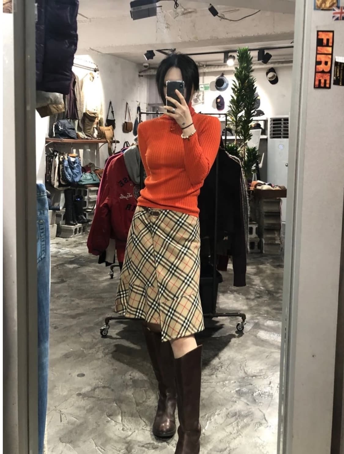 [8503]Burberry check midi wrapped skirt 상품이미지1