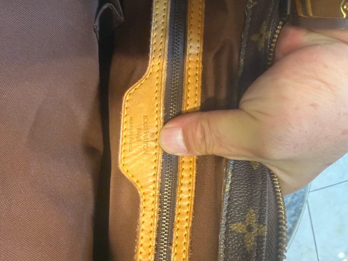 정품 루이비통 카바스메조 숄더백 팝니다 상품이미지6
